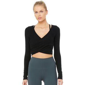Alo Yoga Amelia long sleeve crop